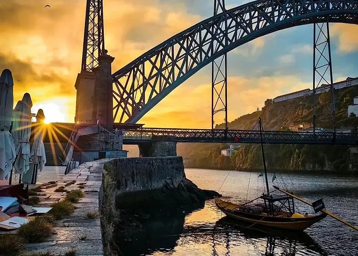 Luxury Romantic Douro River & Sunset Views Oporto